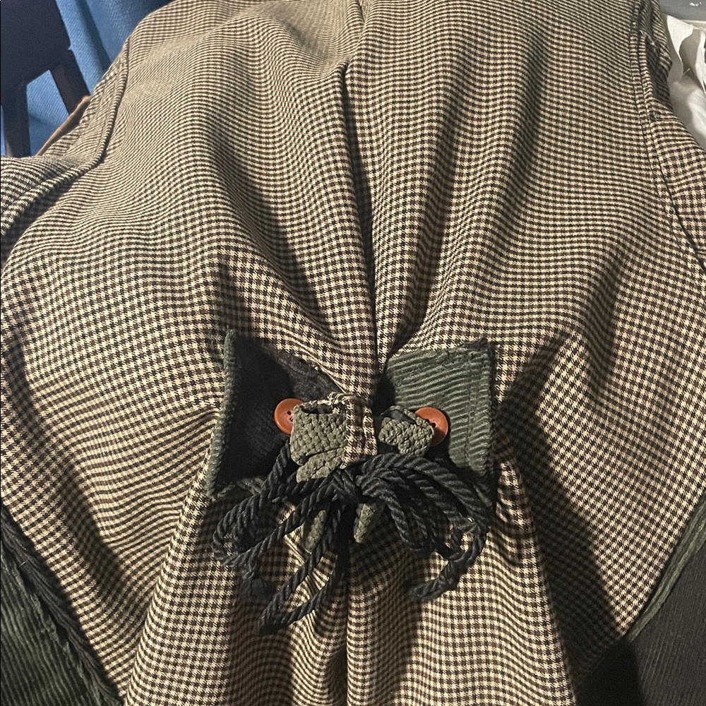 Custom made vest - Picture 9 of 9